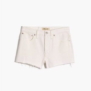 Madewell Relaxed Denim Shorts in Tile White ⚡️worn once! Excellent condition